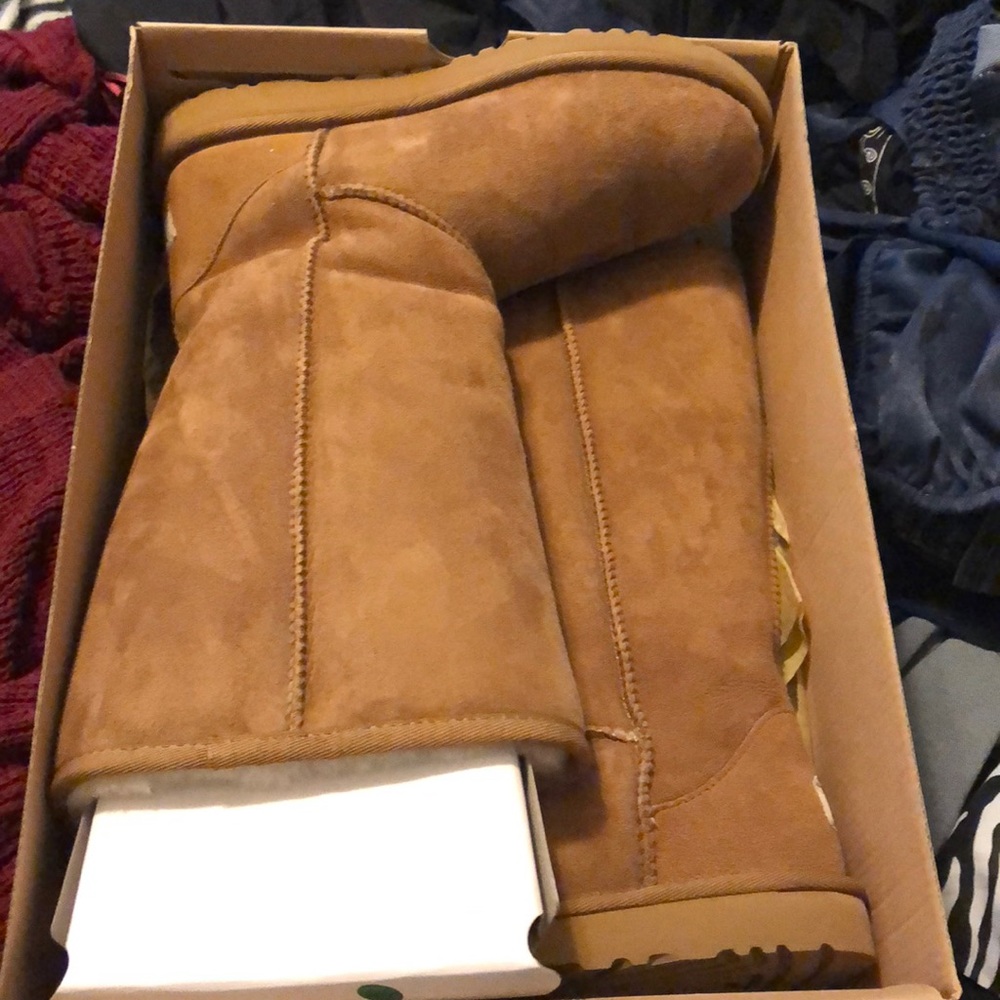 Like Brand New Uggs